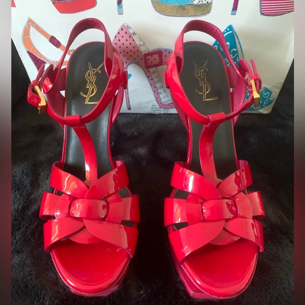 YSL ๐ Heels - Picture 2 of 8